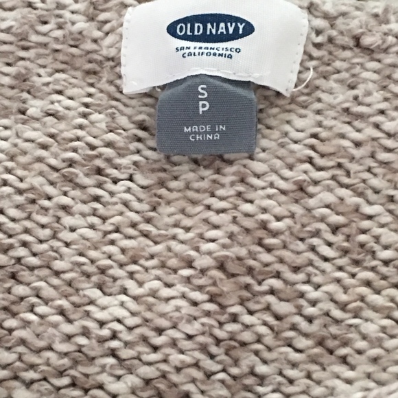 Ladies Long Sweater, Great with tights or leggings - Picture 3 of 7